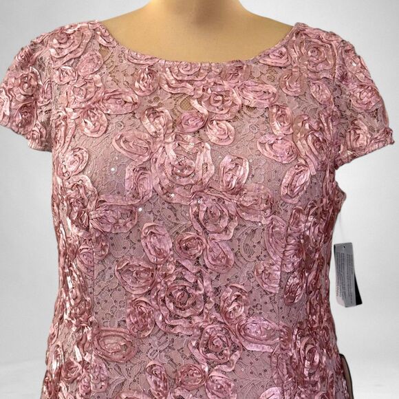 ALEX EVENINGS Plus Size Pink Short Rosette Lace Dress, NWT! Size 20W - Picture 2 of 10